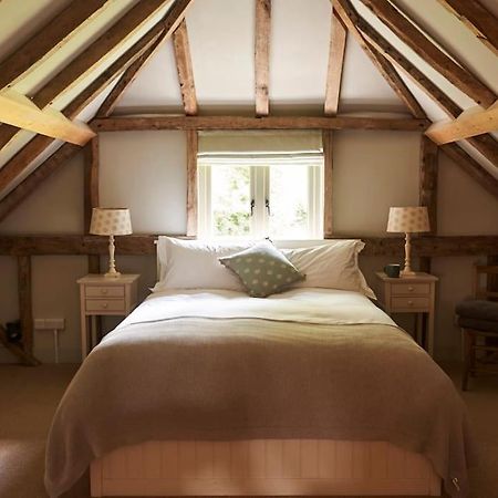 Stride'S Barn Villa Whiteparish Buitenkant foto